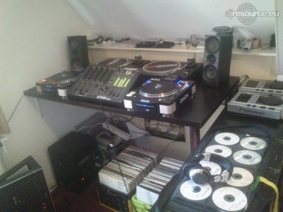 Our MEMBERS can Enlarge : Estacy's DJ Booth Aug'13